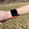 lososovy silikonovy reminek na apple watch