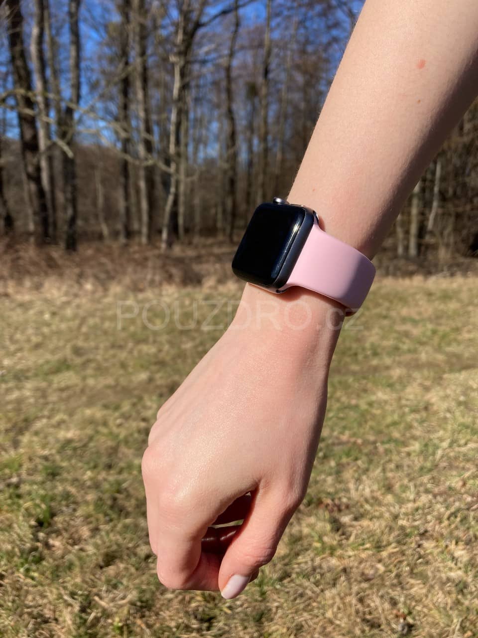 Řemínek na Apple Watch Baby pink Pouzdro.cz