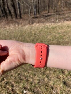 silikonovy reminek na apple watch 3