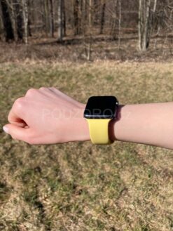 zlute silikonove sluchatka na apple watch 40