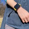 zlute silikonove sluchatka na apple watch 42